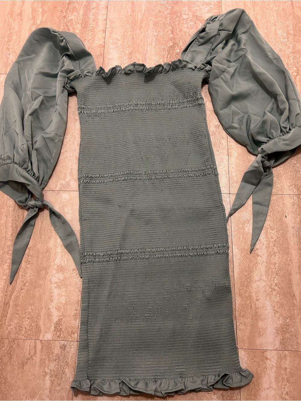 Dress - Picture 6 of 11